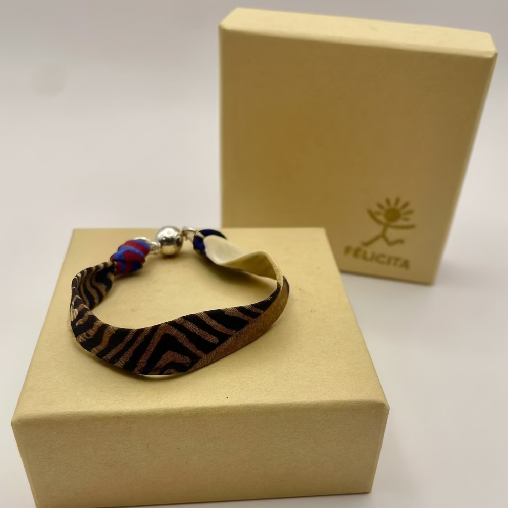 Bracelet ruban de soie motifs primaires