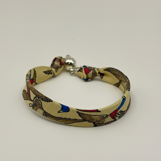 Bracelet ruban de soie jaune motif canards sauvages