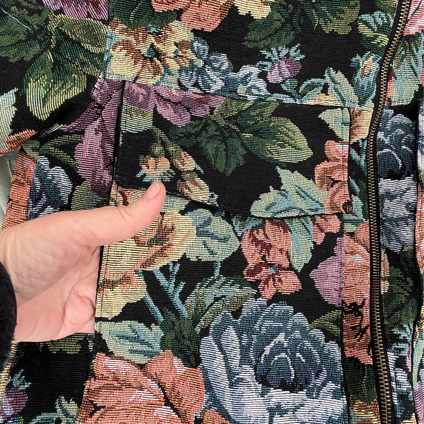 Veste unisexe en jacquard motif roses vintage